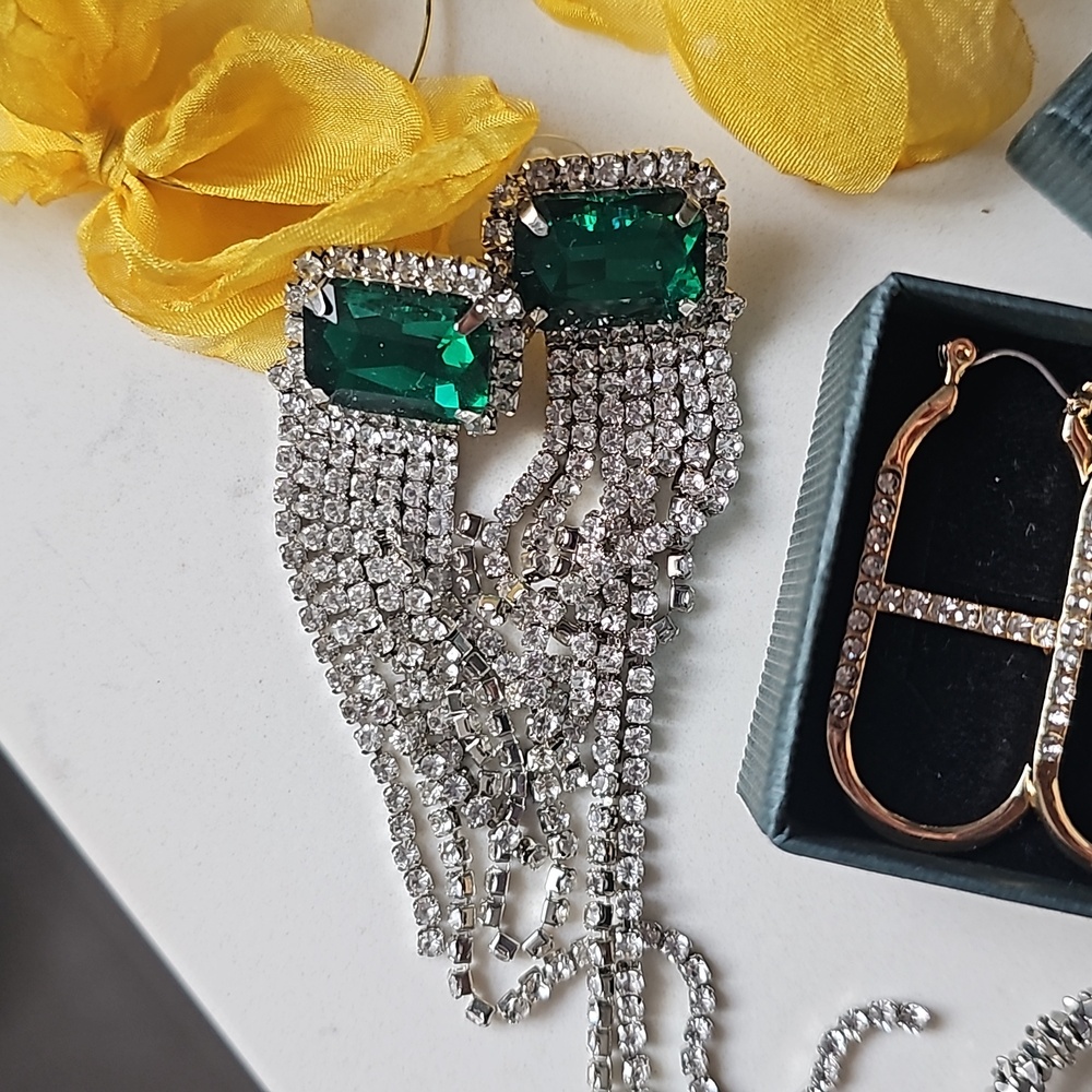 Earring bundles - Picture 4 of 5